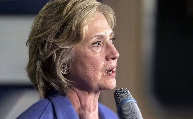 Nguyên nhân bà Clinton bất ngờ thua đau ở bầu cử Mỹ? ảnh 1