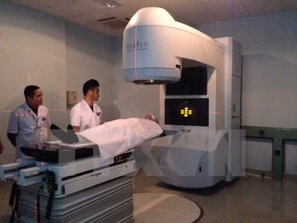 Can thiệp nội mạch cứu sống cụ bà 90 tuổi xuất huyết tiêu hóa ảnh 1