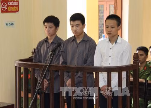  Đề nghị xử lý nghiêm các hành vi hành hung nhà báo khi đang tác nghiệp ảnh 1