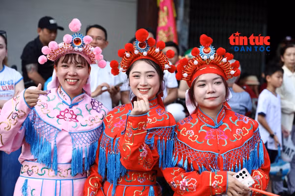 Đời sống đồng bào dân tộc thiểu số ở TP Hồ Chí Minh khởi sắc