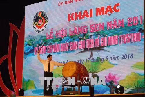 Nghệ An khai mạc Lễ hội Làng Sen 2018 ảnh 1