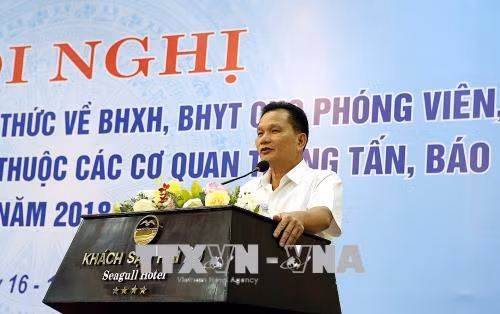 Báo chí phản ánh kịp thời những góc khuất lĩnh vực BHXH, BHYT ảnh 1