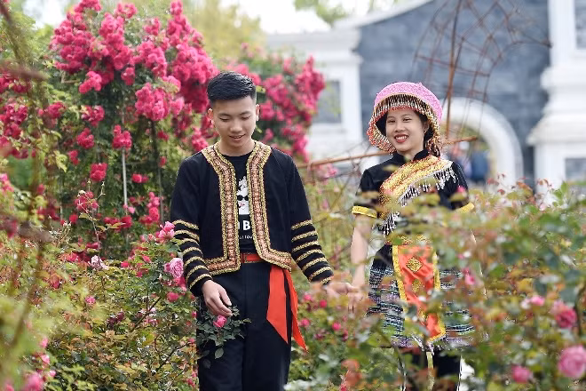 Khám phá xứ sở hoa hồng đẹp mê mải tại Sun World Fansipan Legend ảnh 7