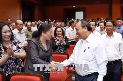 Thủ tướng: Lương thấp là một nguyên nhân của tham nhũng vặt ảnh 3
