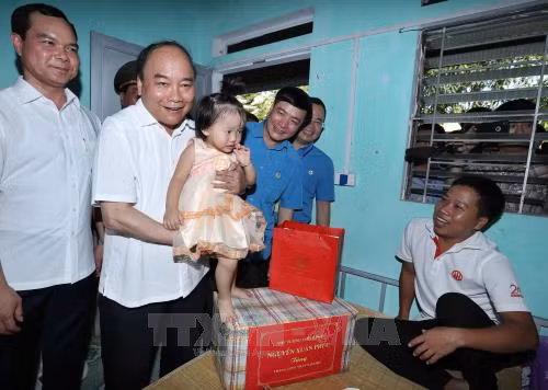 Thủ tướng: Phấn đấu đến năm 2019- 2020, tỉnh Hà Nam sẽ tự cân đối được ngân sách ảnh 4