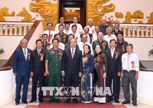 Thủ tướng tiếp Đoàn Đại biểu cựu thiếu niên Dũng sĩ diệt Mỹ ảnh 2