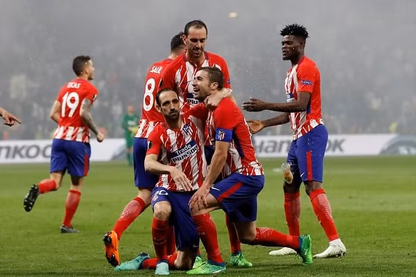 Griezmann lập cú đúp đưa Atletico Madrid hoàn tất hat-trick vô địch Europa League ảnh 3