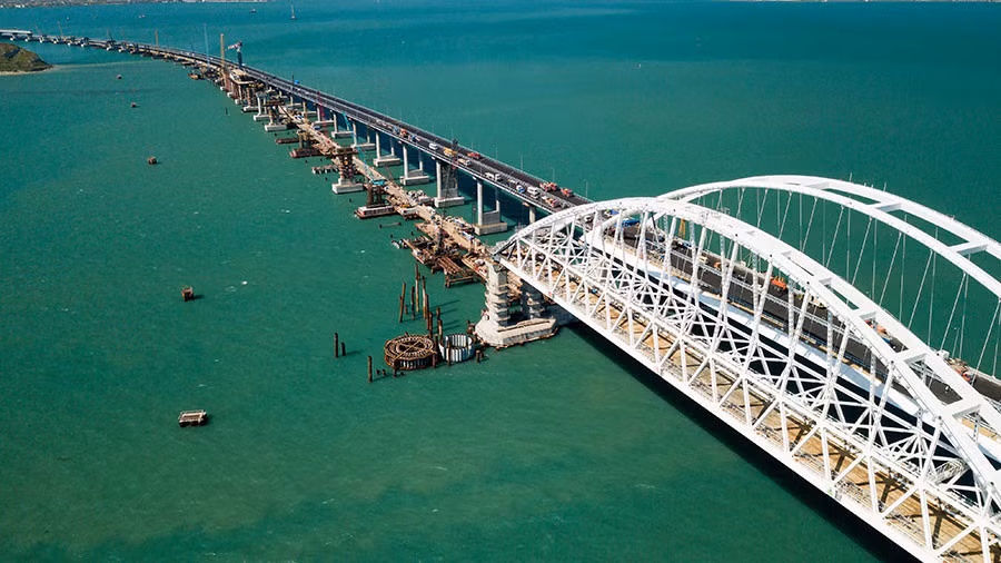 Nga khánh thành cây cầu gần 4 tỷ USD nối liền với Crimea ảnh 1