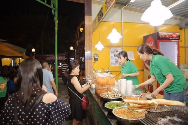 Mua vé pháo hoa, 'một vốn bốn lời' ảnh 3