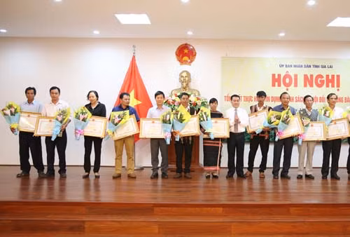 Tín dụng chính sách tạo sinh kế bền vững cho đồng bào Gia Lai ảnh 12