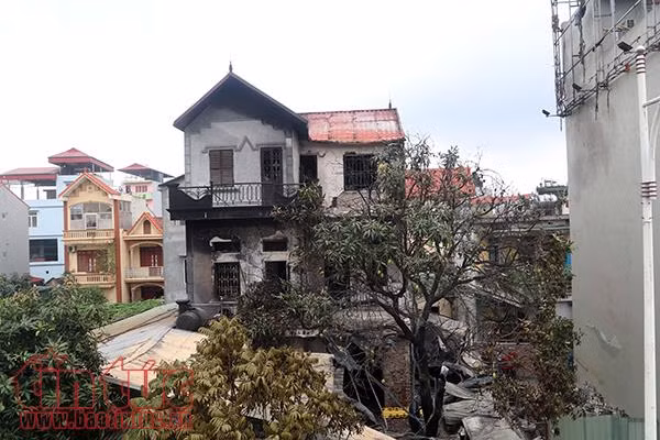 Hiện trường vụ cháy lớn gần chân cầu Vĩnh Tuy khiến cụ già 96 tuổi thiệt mạng ảnh 1