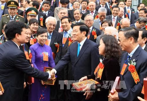 Chủ tịch nước gặp mặt thầy thuốc tiêu biểu toàn quốc ảnh 1