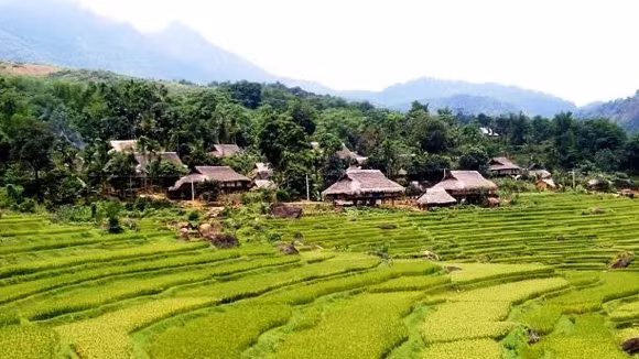 Pù Luông hấp dẫn du khách ảnh 1