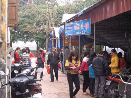 'Chặt chém' tại đền Bảo Lộc-Nam Định ảnh 2