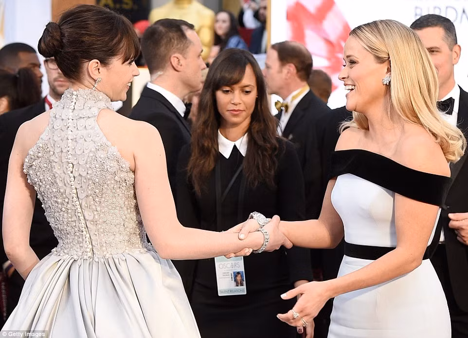 Duyên dáng váy áo tại giải Oscar 2015 ảnh 1