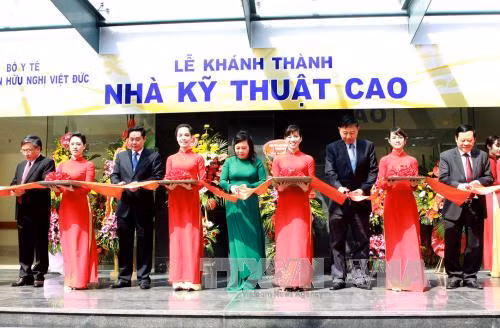 Hướng tới ứng dụng kỹ thuật cao tại bệnh viện tuyến tỉnh ảnh 1