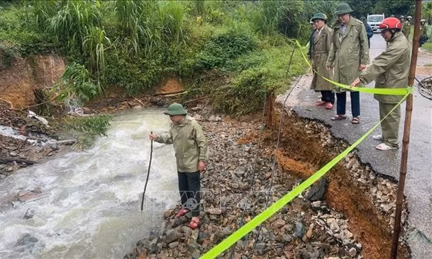Thanh Hóa xuất hiện vết nứt, nhiều hộ dân miền núi phải di dời