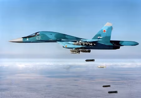 Su-34 sẽ là tổ hợp tấn công chính của Không quân Nga ảnh 1