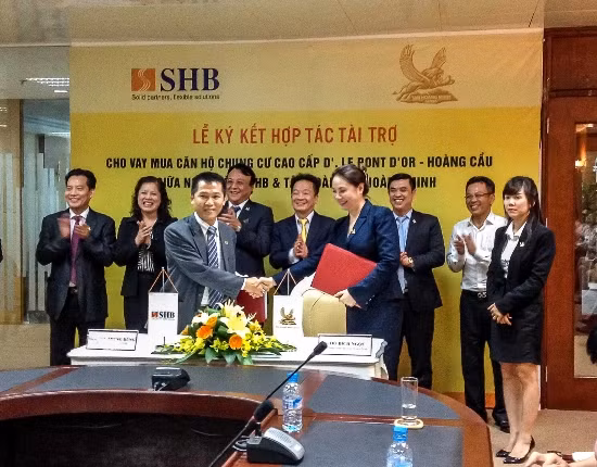 Ngân hàng tiếp sức cho thị trường bất động sản ảnh 3