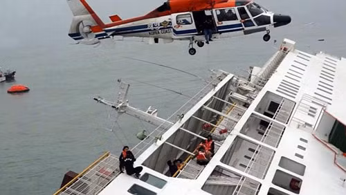 Thuyền trưởng và 3 thủy thủ phà Sewol bị truy tố tội ngộ sát ảnh 1