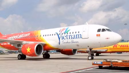 Máy bay đầu tiên mang biểu tượng mới của du lịch Việt Nam ảnh 1