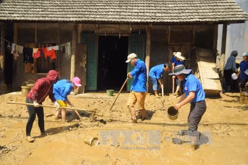 Gần 700 triệu đồng cứu trợ người dân Lào Cai bị lũ quét ảnh 1