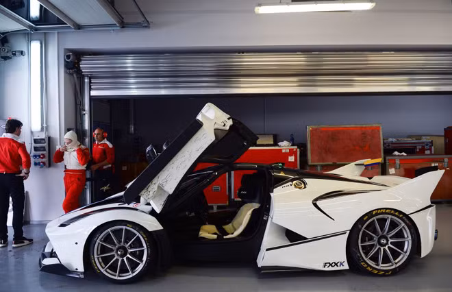 Đua xe Ferrari ở Sochi ảnh 3