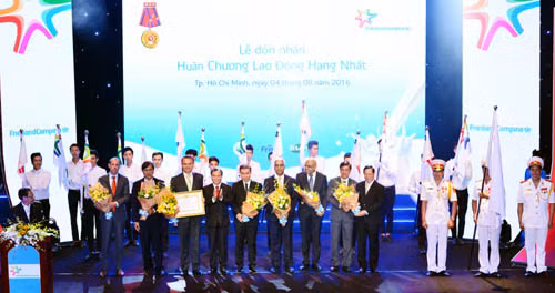 FrieslandCampina Việt Nam đón nhận Huân chương Lao động Hạng Nhất ảnh 1