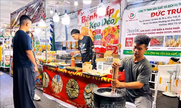 Ẩm thực Tây Đô: Từ lợi thế văn hóa thành nguồn lực phát triển du lịch