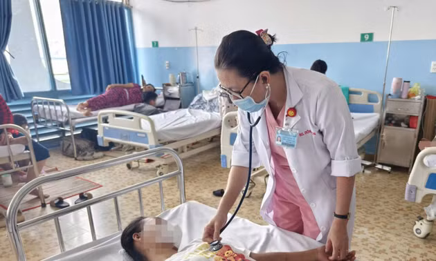 TP Hồ Chí Minh: Nhiều ca sốt xuất huyết nặng phải sử dụng ECMO