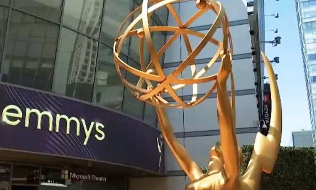 Emmy rời truyền hình sau 7 thập kỷ, chuyển sang trực tuyến