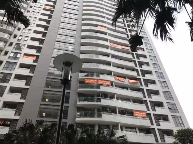 Chung cư Hà Nội cũng 'tá hỏa' lo cháy như chung cư Carina ảnh 1