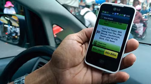Cuộc chiến Uber, Grab với taxi truyền thống: Không thể 'không quản được thì cấm' ảnh 1