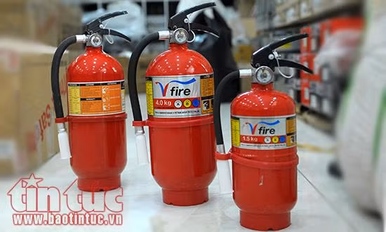 Lo cháy chung cư: Đổ xô mua mặt nạ dưỡng khí, thang dây, ba lô thoát hiểm ảnh 6