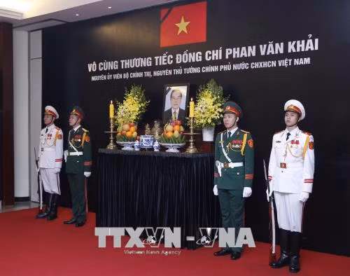 Cử hành trọng thể lễ viếng nguyên Thủ tướng Phan Văn Khải ảnh 3