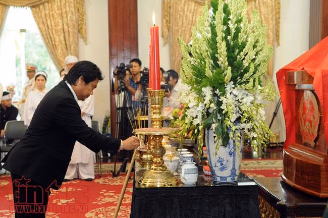 Các đoàn đại biểu quốc tế đến viếng nguyên Thủ tướng Phan Văn Khải ảnh 3