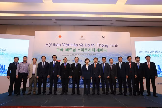 Chia sẻ kinh nghiệm và trao đổi hợp tác trong lĩnh vực đô thị thông minh giữa Việt Nam- Hàn Quốc ảnh 1