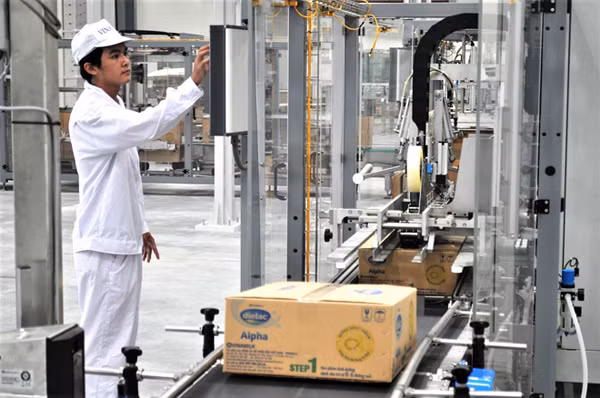 Vinamilk vươn lên dẫn đầu top 100 nơi làm việc tốt nhất Việt Nam năm 2017 ảnh 7