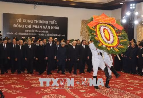 Cử hành trọng thể lễ viếng nguyên Thủ tướng Phan Văn Khải ảnh 1