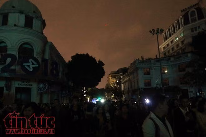 Tắt đèn hưởng ứng Giờ Trái đất năm 2018 ảnh 7