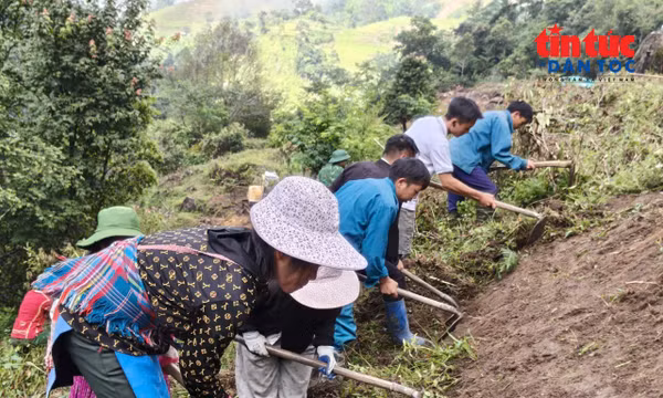 Xác định các dân tộc còn gặp nhiều khó khăn, có khó khăn đặc thù