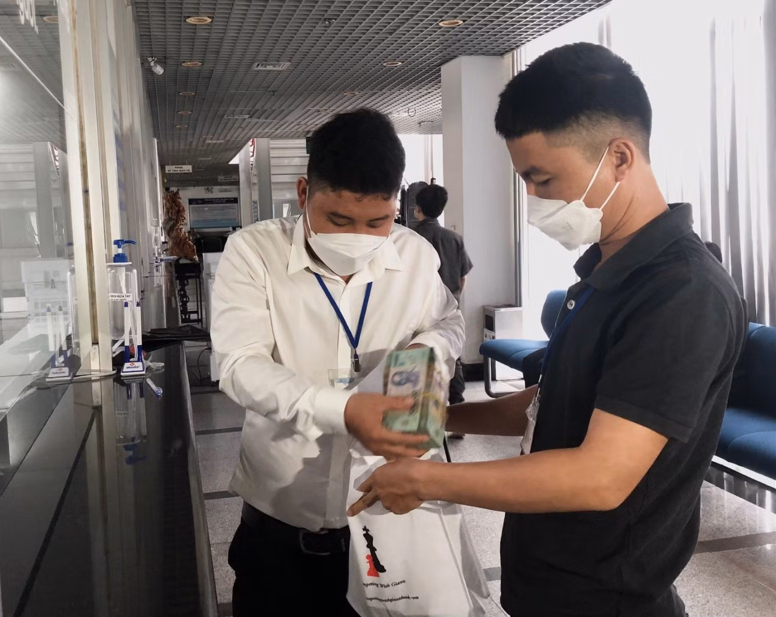 Chú thích ảnh