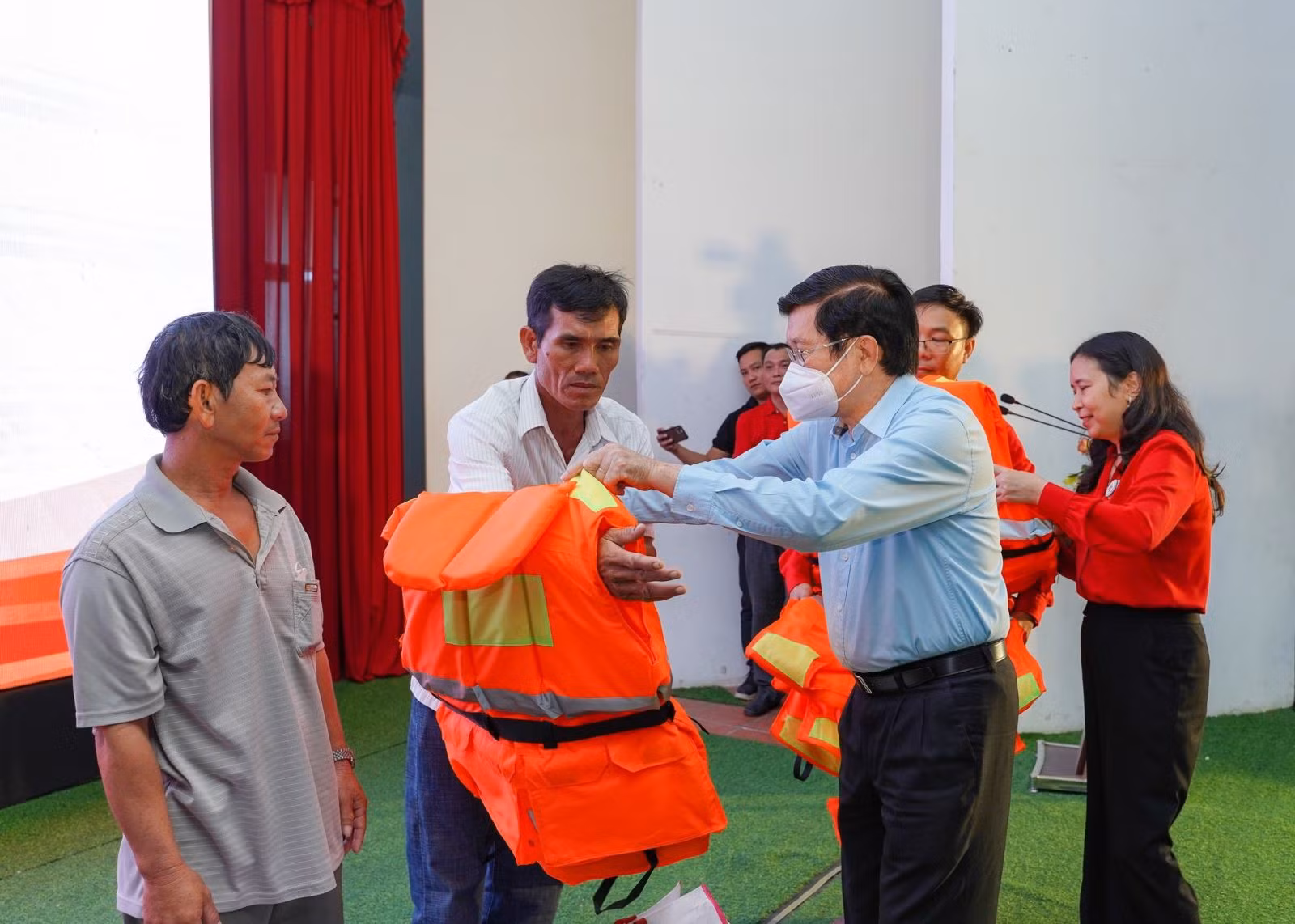 Chú thích ảnh