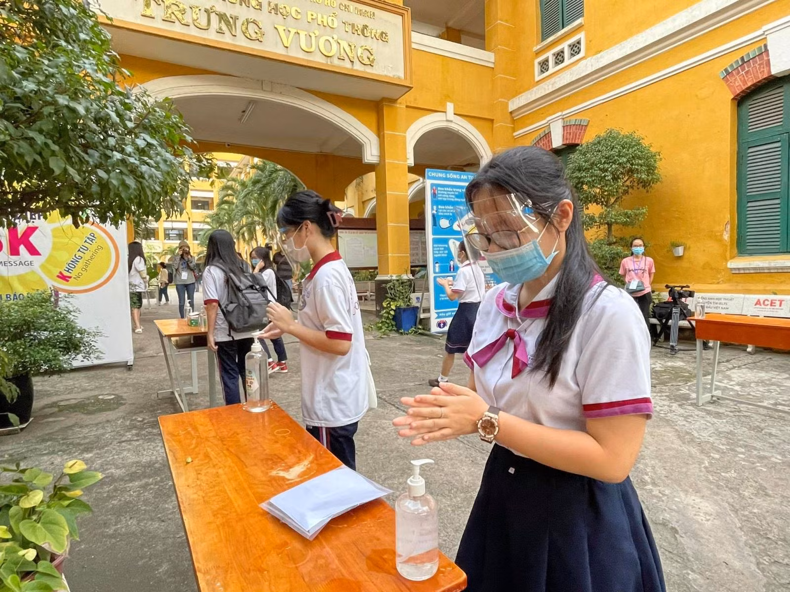 Chú thích ảnh