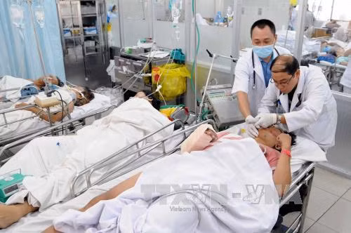 Xử lý nghiêm hành vi vi phạm an toàn giao thông ảnh 1