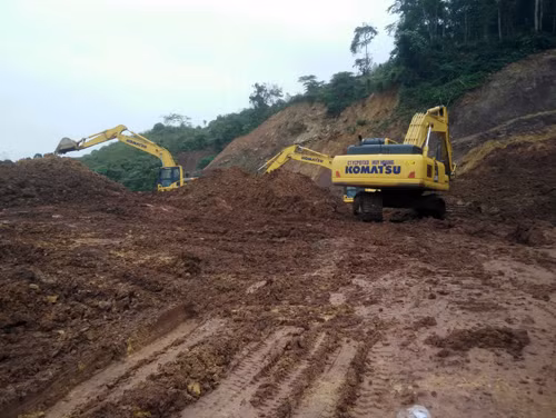 Xây dựng hạ tầng giao thông đồng bộ, hiện đại ảnh 1