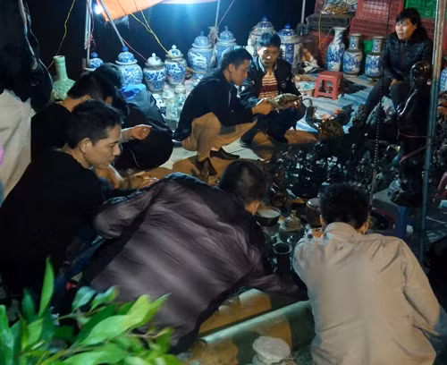 Du xuân chợ Viềng mua may ảnh 3