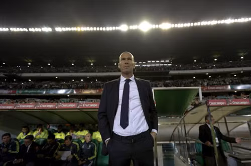 Cuộc hội ngộ ấn tượng của Zidane ảnh 1