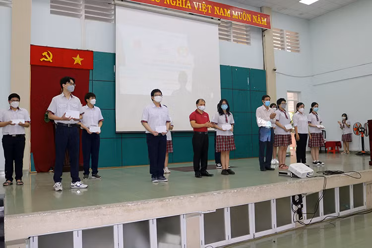 Chú thích ảnh