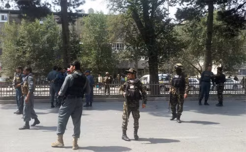 Đánh bom liều chết sát Đại sứ quán Mỹ tại Kabul ảnh 1